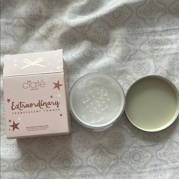 Ciaté London Translucent Powder - Picture 2 of 2